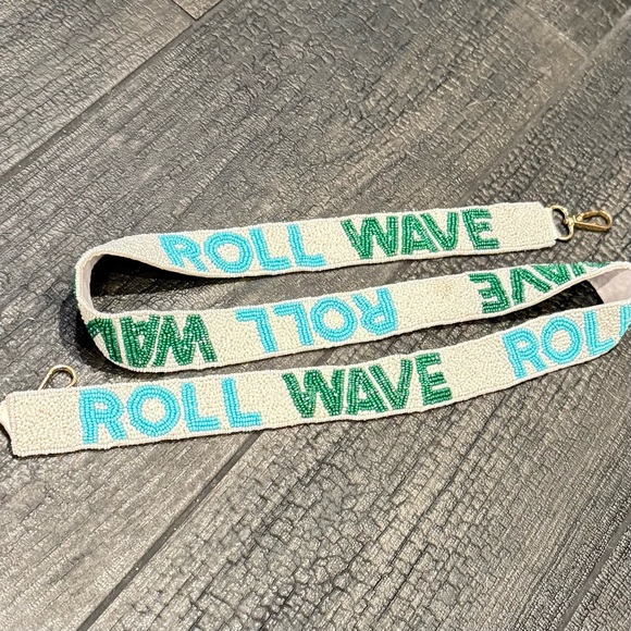 Tulane Crossbody Bag Beaded Strap with Roll Wave Lettering - Picture 3 of 7